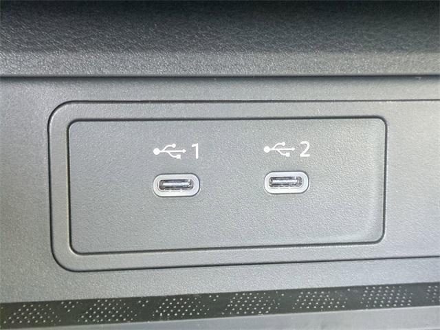 Photo of 2025 Gun Metallic Nissan Murano
