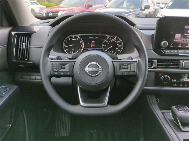 Photo of 2025 Gun Metallic Nissan Pathfinder