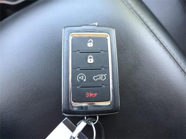 Photo of 2023 Bright White Clearcoat Jeep Grand Cherokee L