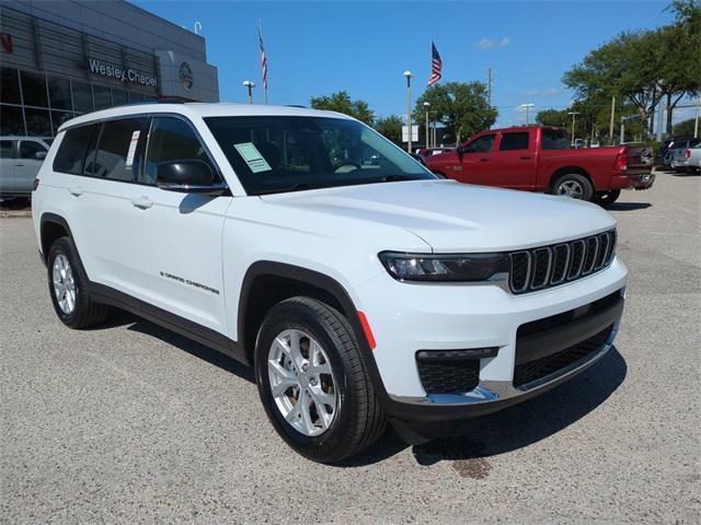 Photo of 2023 Bright White Clearcoat Jeep Grand Cherokee L