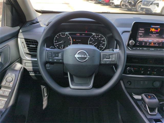 Photo of 2026 Gun Metallic Nissan Rogue
