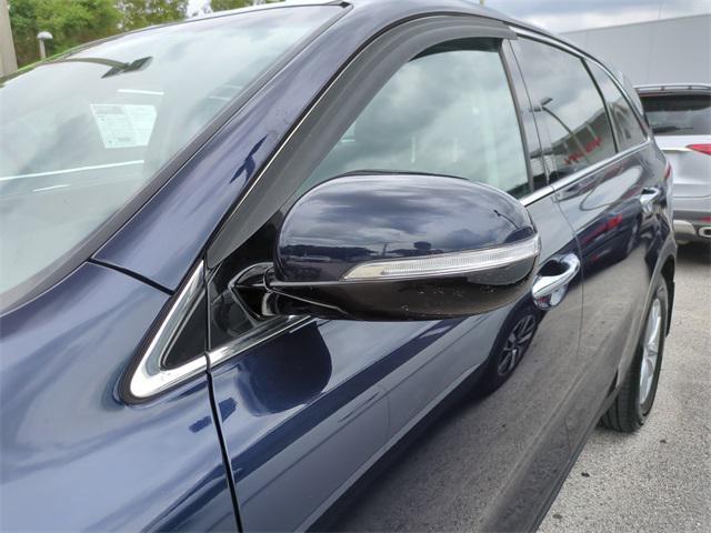 Photo of 2020 Imperial Blue Kia Sorento