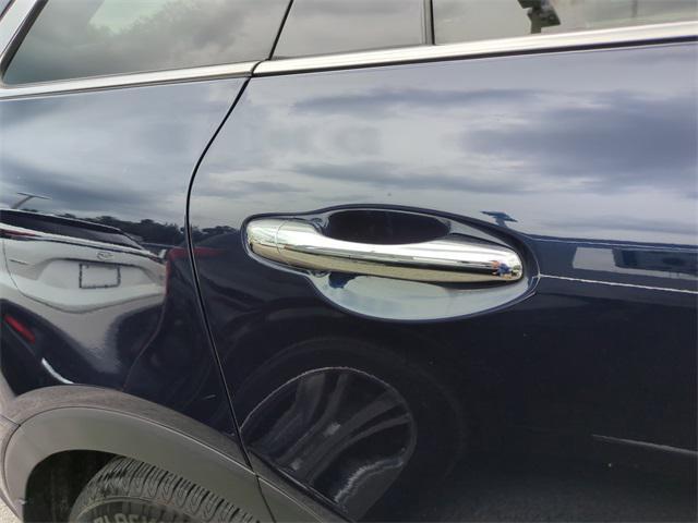 Photo of 2020 Imperial Blue Kia Sorento