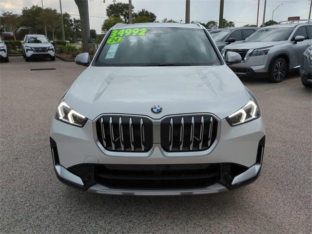 Photo of 2024 Mineral White Metallic BMW X1