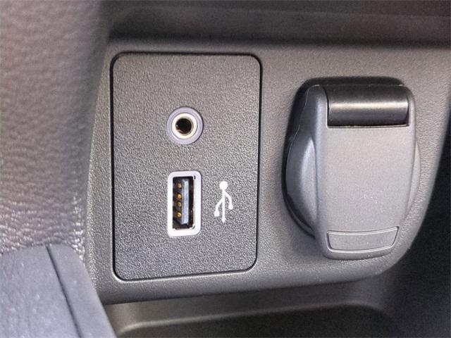 Photo of 2025 Brilliant Silver Metallic Nissan Versa