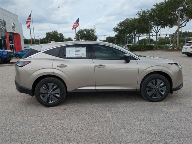 Photo of 2025 Champagne Silver Metallic Nissan Murano
