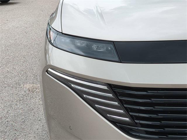 Photo of 2025 Champagne Silver Metallic Nissan Murano