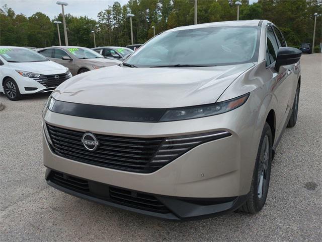 Photo of 2025 Champagne Silver Metallic Nissan Murano