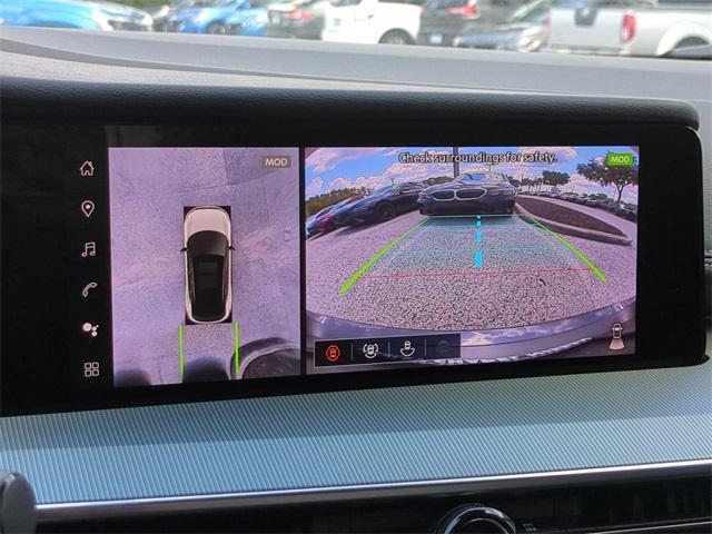 Photo of 2025 Champagne Silver Metallic Nissan Murano