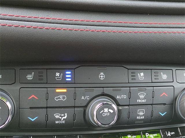 Photo of 2023 DB Black Clearcoat Dodge Durango