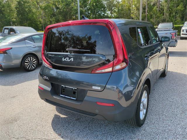 Photo of 2022 Gravity Gray Kia Soul