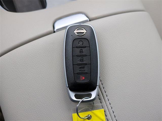 Photo of 2025 Super Black Nissan Murano