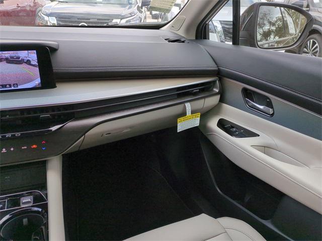 Photo of 2025 Super Black Nissan Murano
