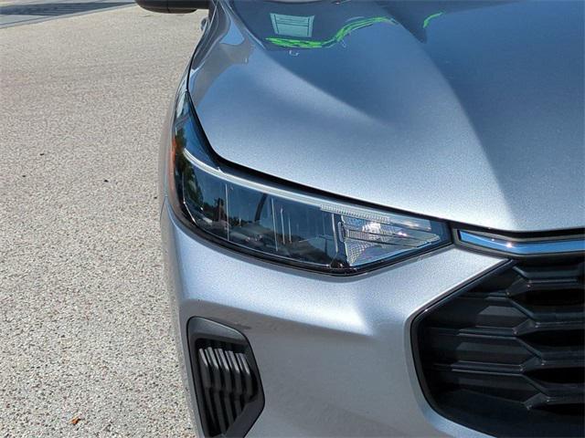 Photo of 2024 Iconic Silver Metallic Ford Escape
