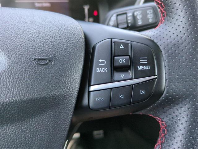 Photo of 2024 Iconic Silver Metallic Ford Escape