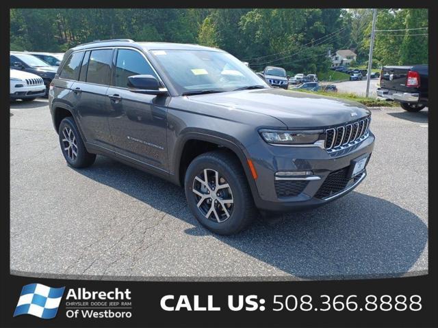 Photo of 2025 Baltic Gray Metallic Clearcoat Jeep Grand Cherokee