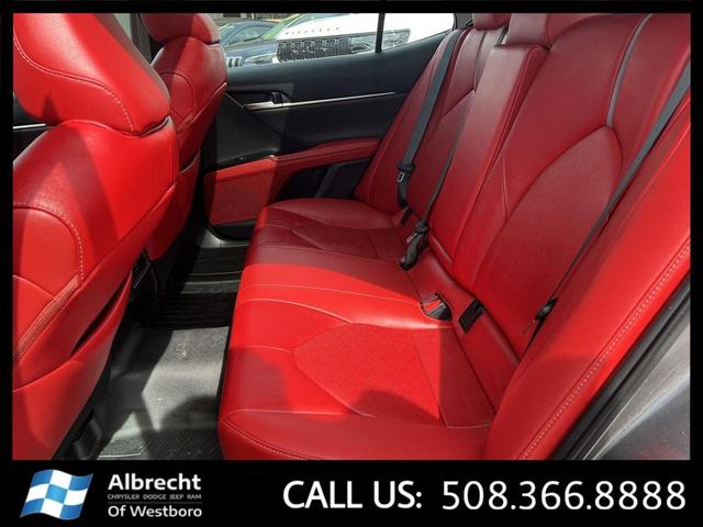 Photo of 2019 Predawn Gray Mica Toyota Camry
