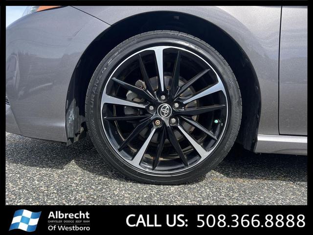 Photo of 2019 Predawn Gray Mica Toyota Camry