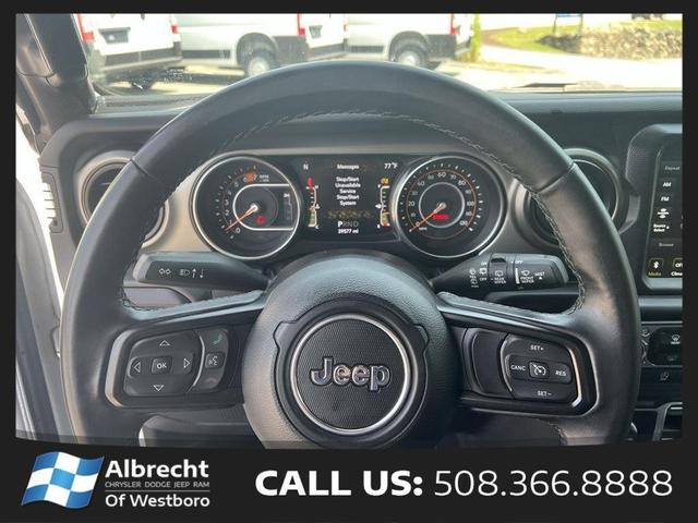 Photo of 2021 Bright White Clearcoat Jeep Wrangler