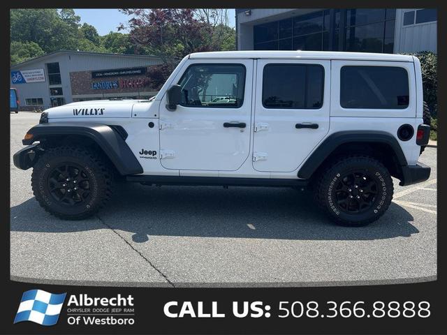 Photo of 2021 Bright White Clearcoat Jeep Wrangler