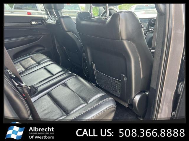 Photo of 2021 Granite Crystal Metallic Clearcoat Jeep Grand Cherokee
