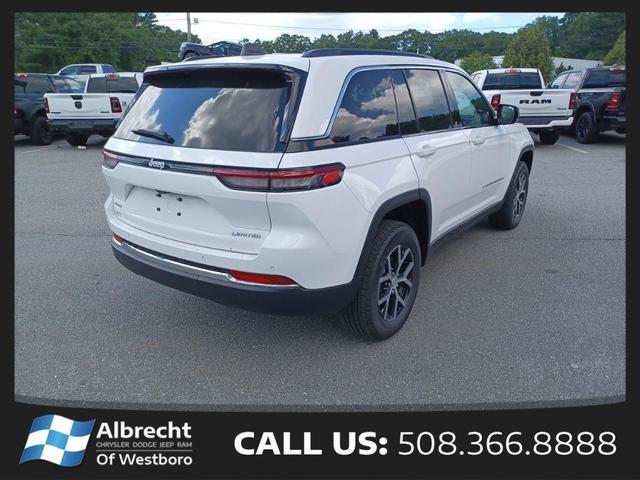 Photo of 2025 Bright White Clearcoat Jeep Grand Cherokee