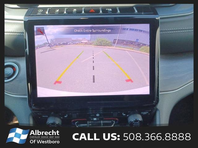 Photo of 2025 Bright White Clearcoat Jeep Grand Cherokee