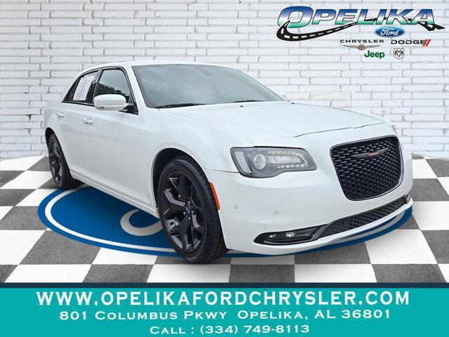 2021 Chrysler 300