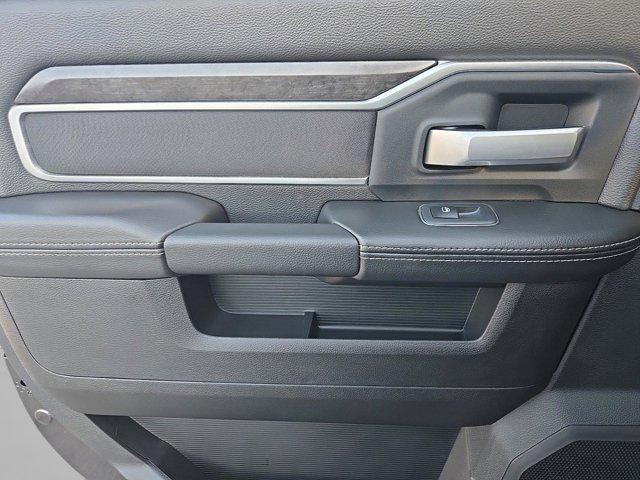 Photo of 2024 Granite Crystal Metallic Clearcoat RAM 2500