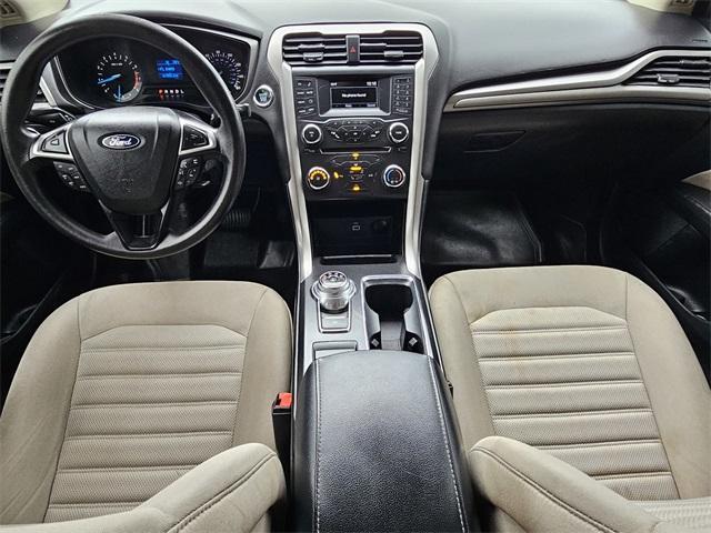 Photo of 2018 Blue Ford Fusion