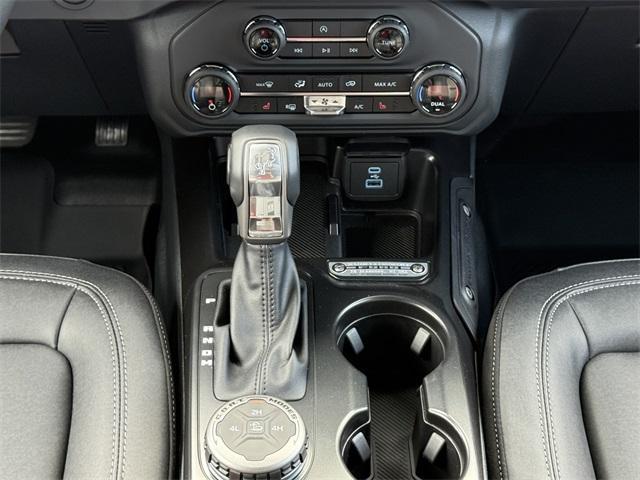 Photo of 2025 Azure Gray Ford Bronco