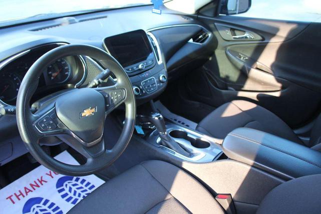 Photo of 2020 Shadow Gray Metallic Chevrolet Malibu
