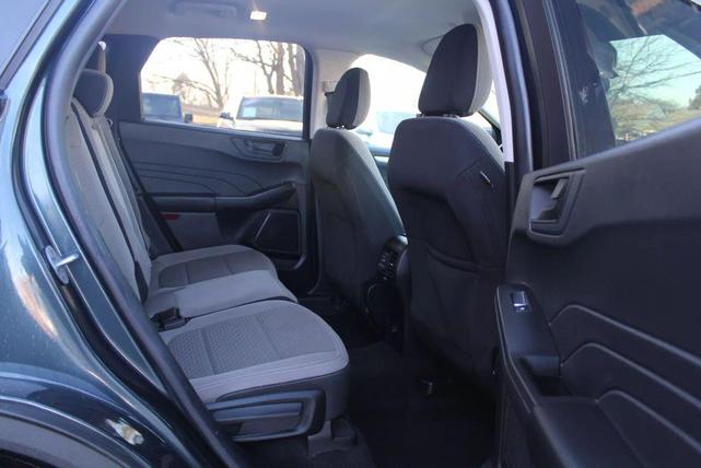 Photo of 2022 Blue Ford Escape