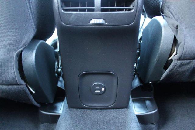 Photo of 2022 Blue Ford Escape