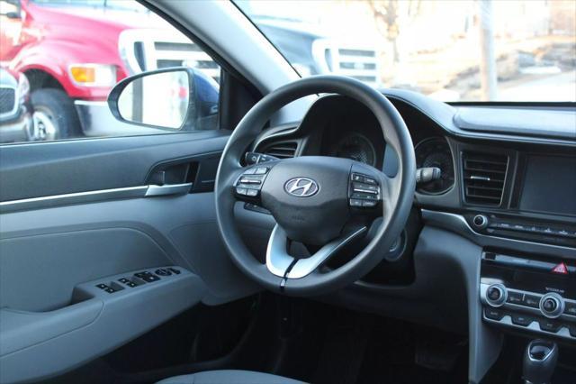 Photo of 2020 Lakeside Blue Hyundai ELANTRA