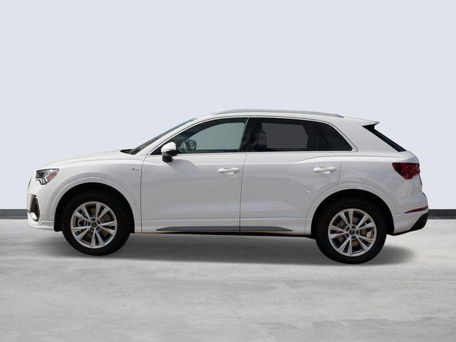 Photo of 2025 Arkona White Audi Q3
