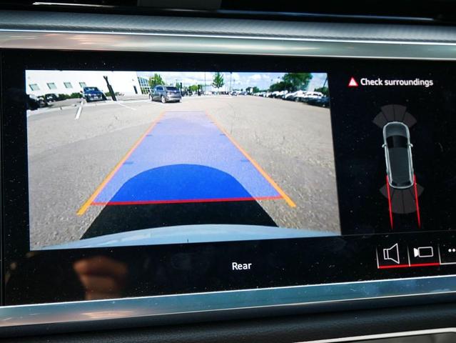 Photo of 2025 Arkona White Audi Q3