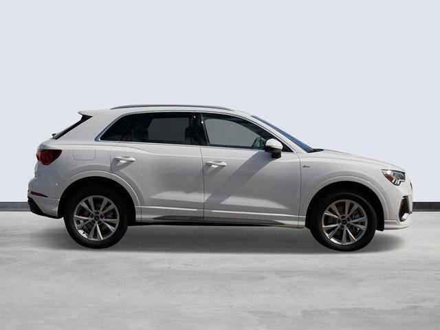 Photo of 2025 Arkona White Audi Q3