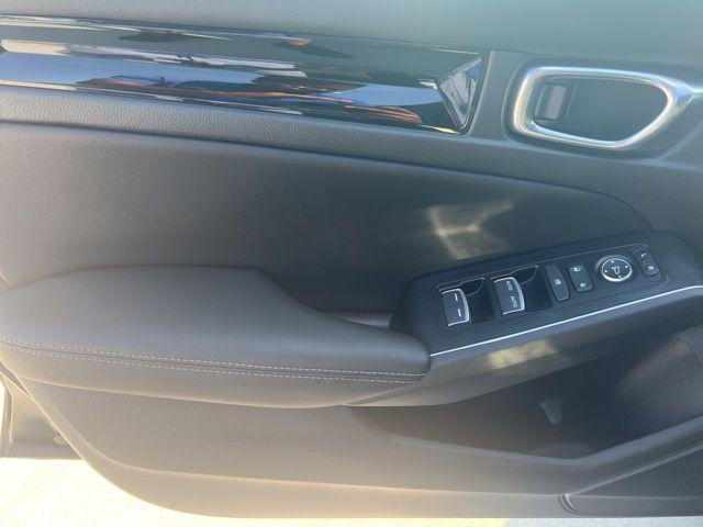 Photo of 2024 Nh-731p/Crystal Honda Civic