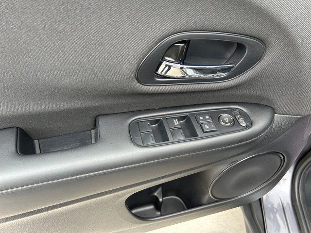 Photo of 2022 Modern Steel Metallic Honda HR-V