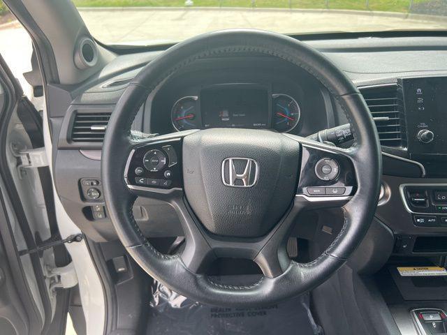 Photo of 2022 Platinum White Honda Pilot