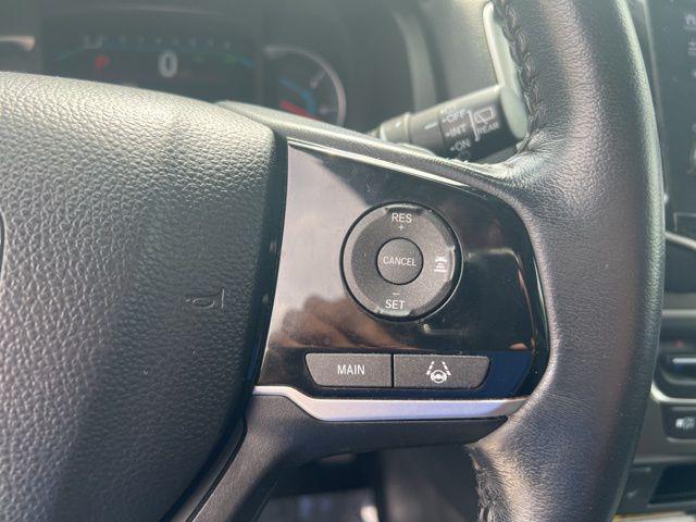 Photo of 2022 Platinum White Honda Pilot
