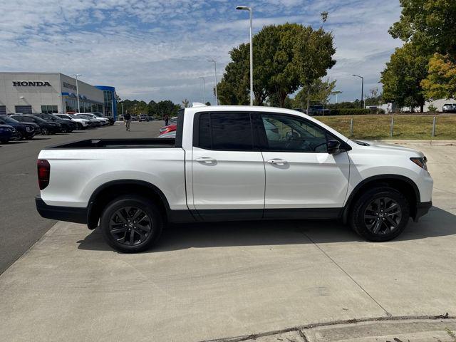 Photo of 2024 Crystal Black Pearl Honda Ridgeline