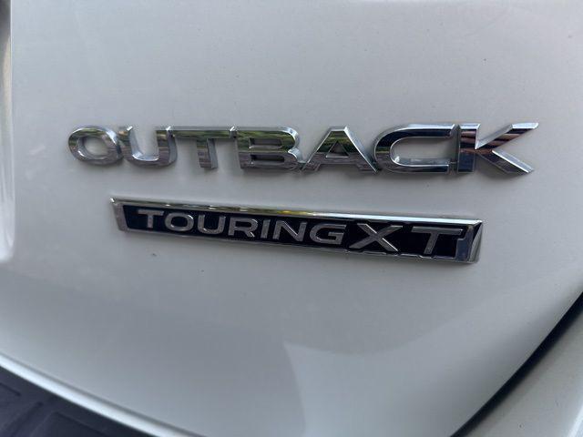 Photo of 2021 Crystal White Pearl Subaru Outback