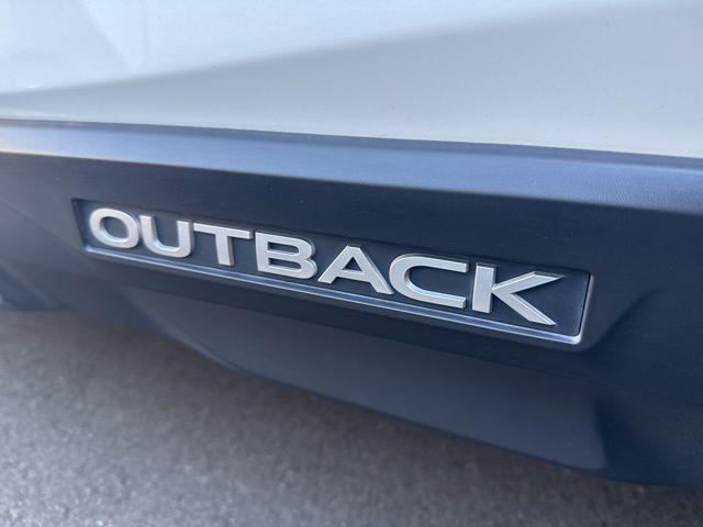Photo of 2021 Crystal White Pearl Subaru Outback