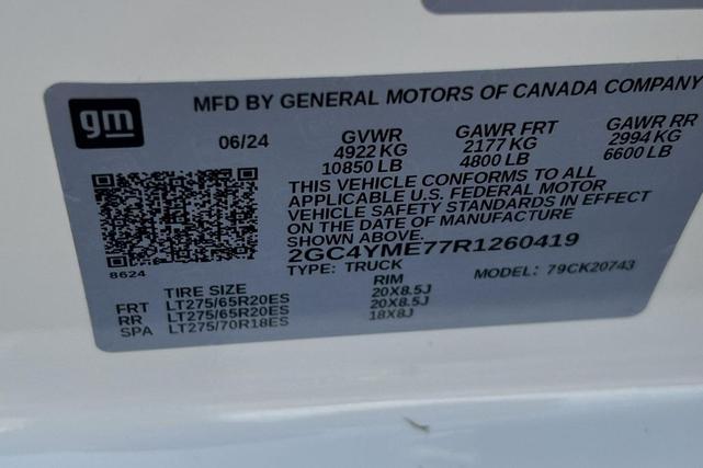 Photo of 2024 Summit White Chevrolet Silverado 2500