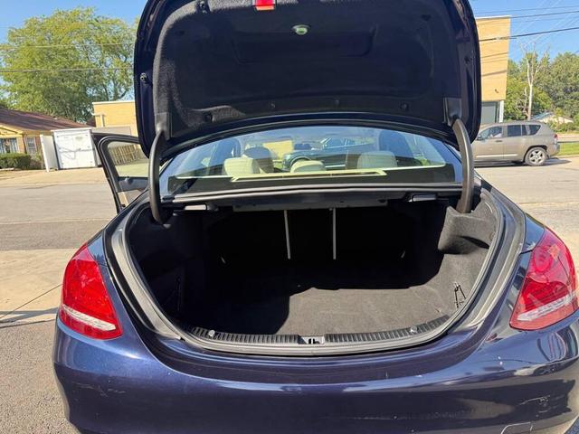 Photo of 2015 BLUE Mercedes-Benz C-Class