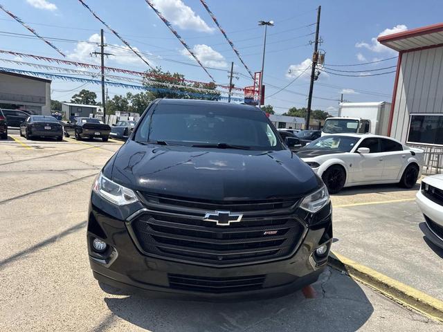 Photo of 2021 Mosaic Black Metallic Chevrolet Traverse