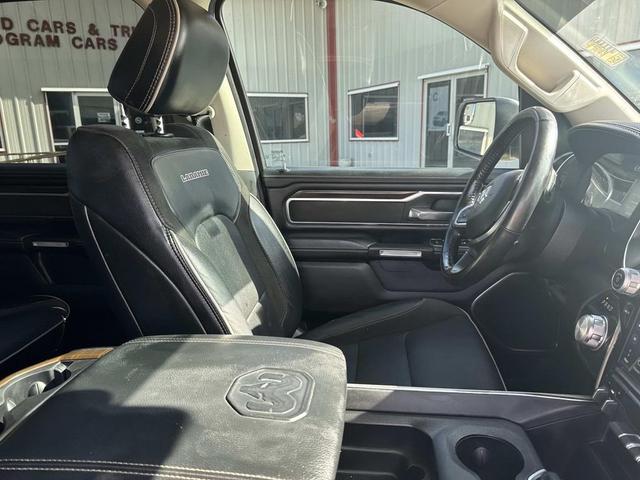 Photo of 2022 Ivory White Tri-Coat Pearlcoat RAM 1500