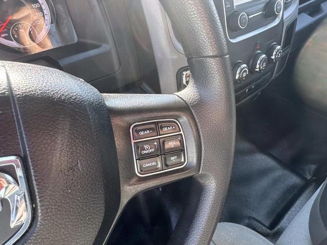 Photo of 2024 Billet Silver Metallic Clearcoat RAM 1500